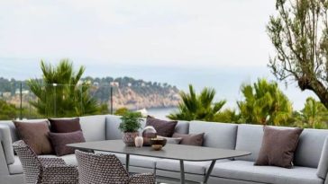 Interior Styles and Brands Moving Outdoors_4